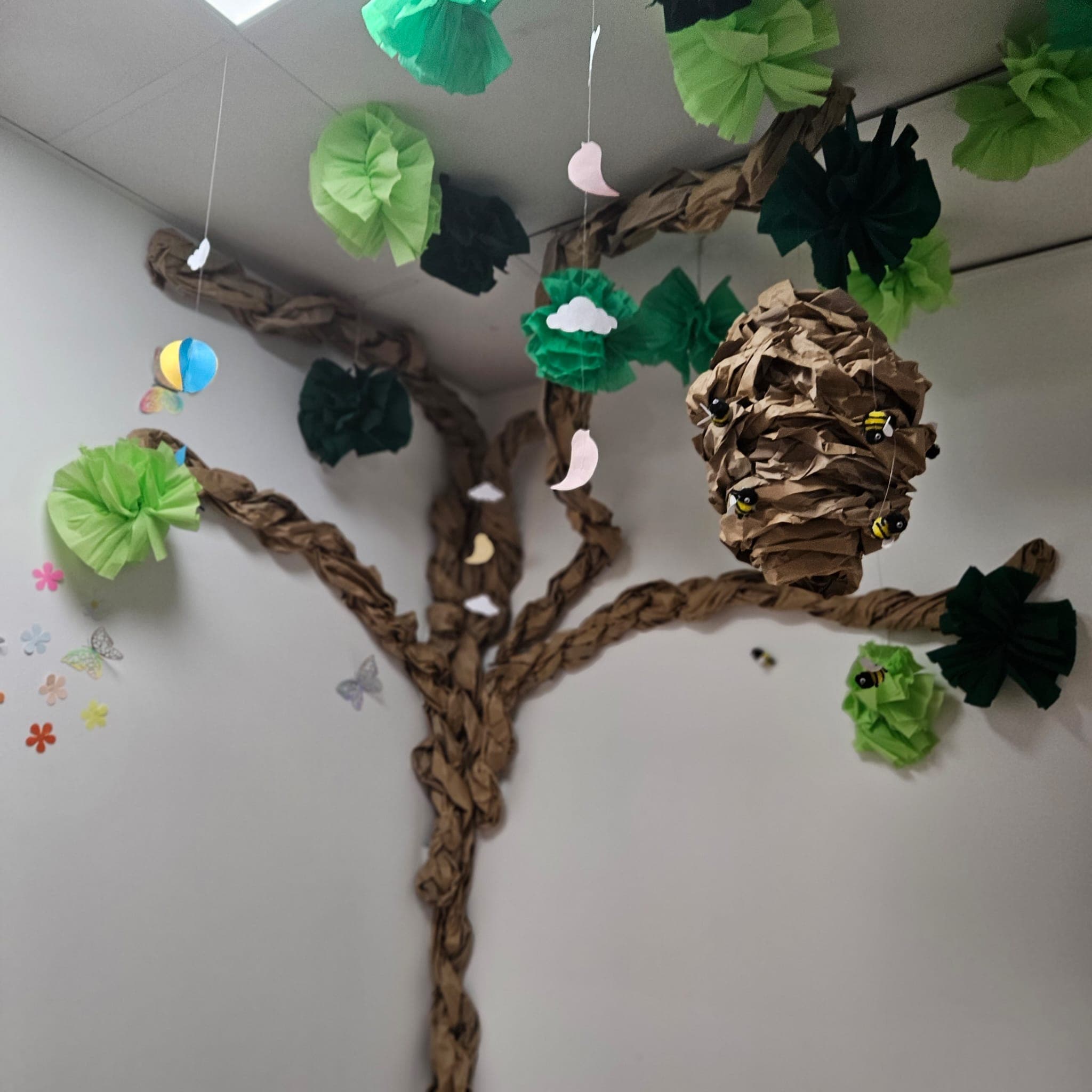 Œuvres et bricolages des enfants